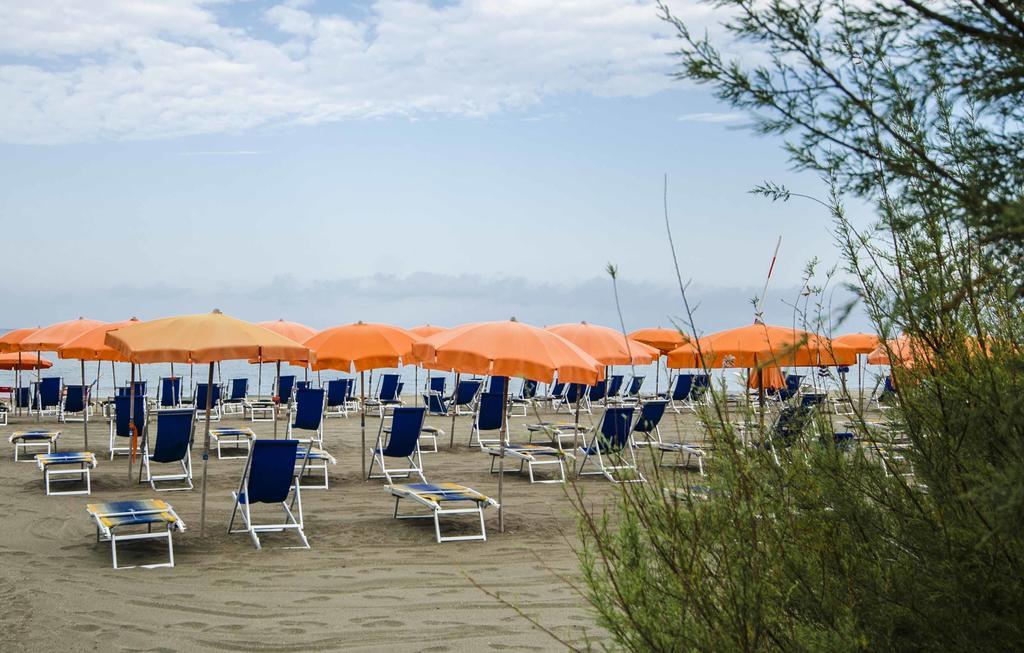 Grand Hotel Helios Tarquinia Exterior foto